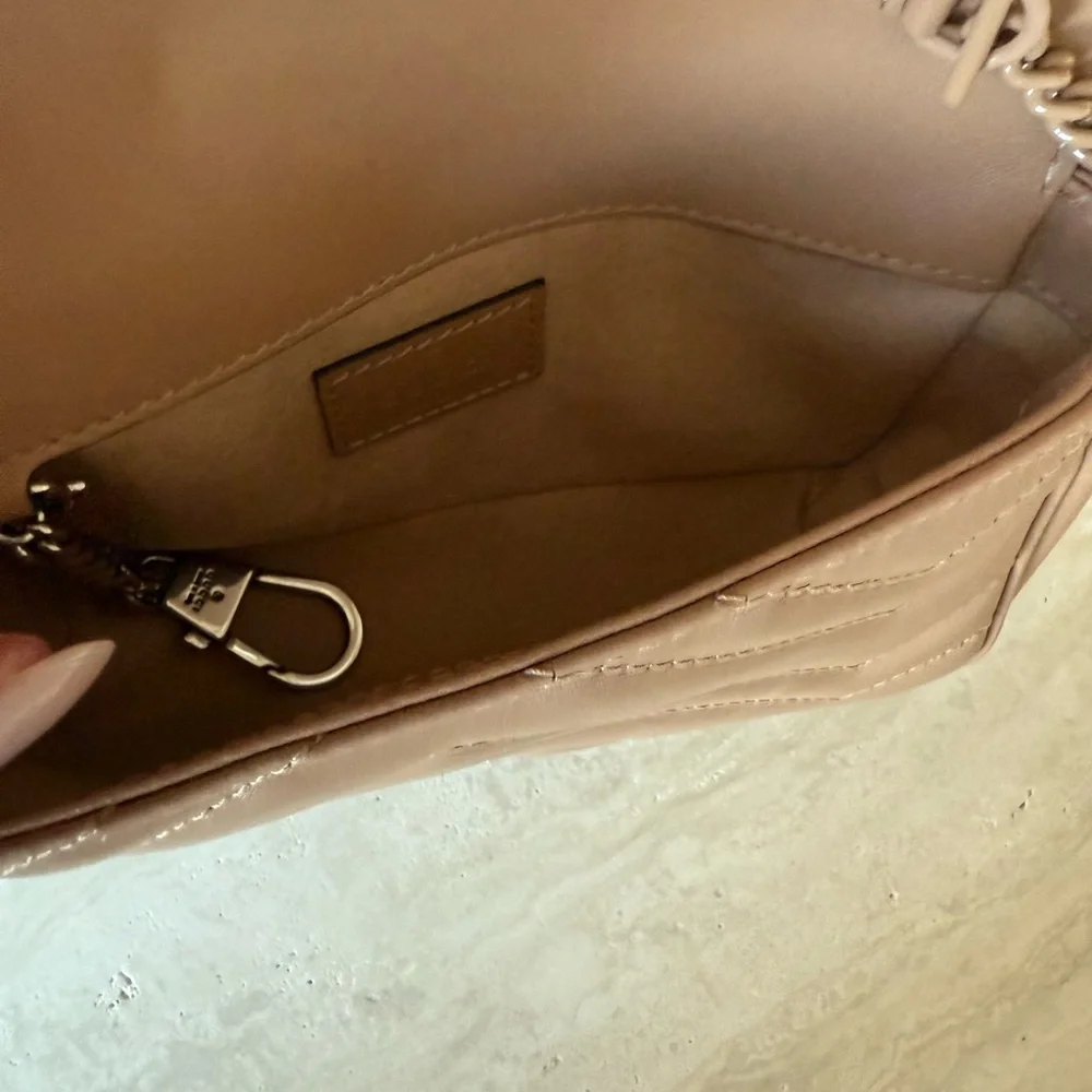 Gucci Beige Marmont Mini Bag - Picture 4 of 7